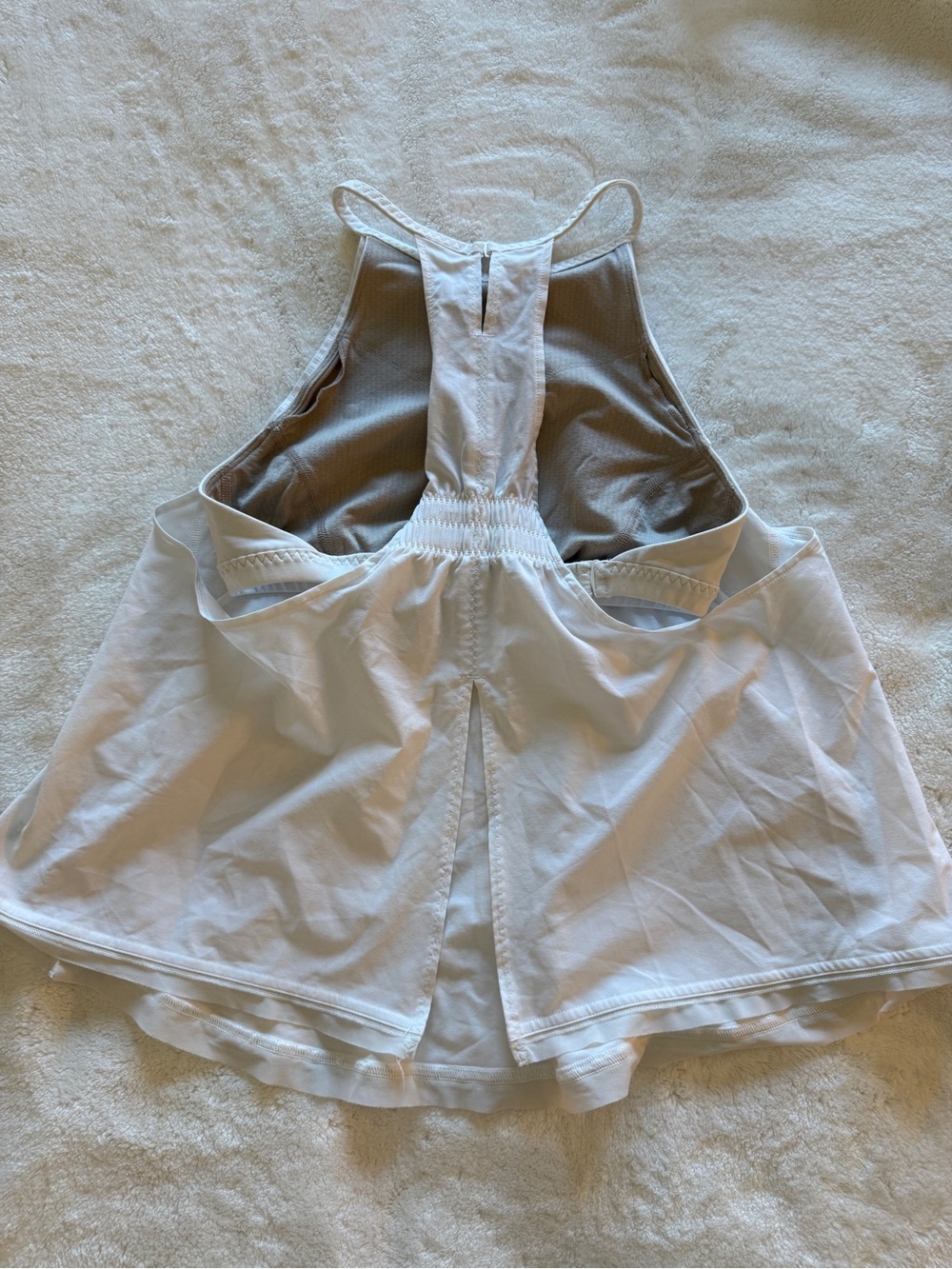 Lululemon Perf-ect Your Pace High-Neck Built-In Bra Tank Top - White (Size 2)